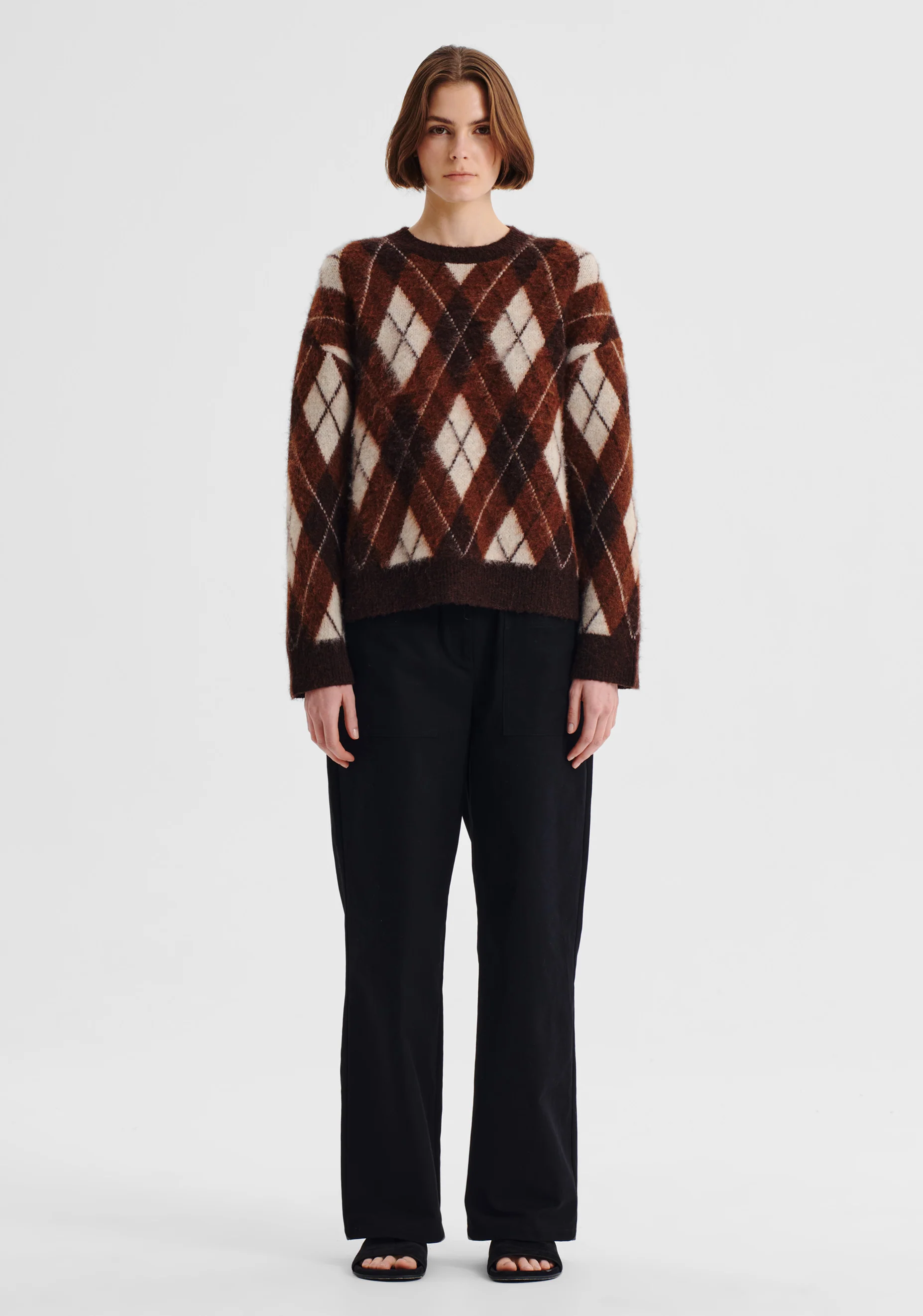 Chester Knit Pullover_Argyle - Image 5