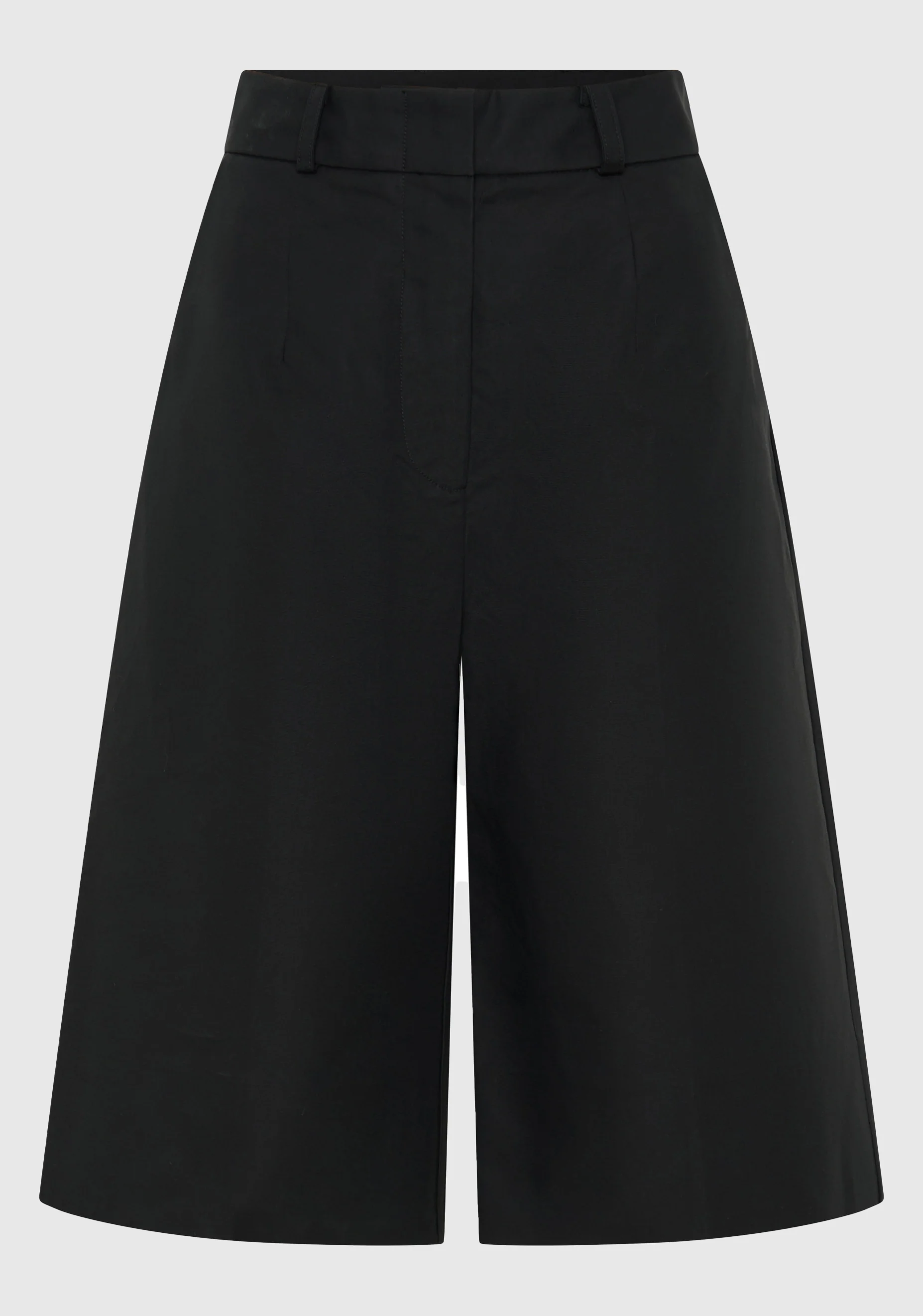 Elliott Bermuda Short_Black - Image 5