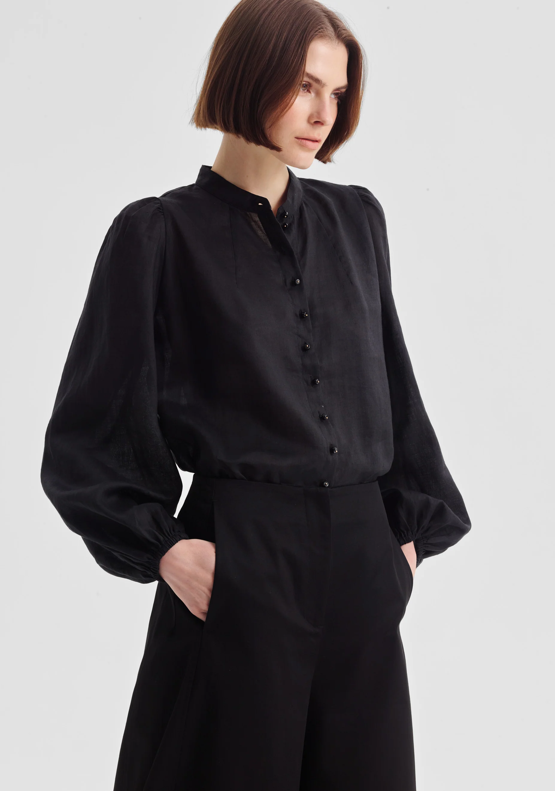 Ellis Shirt_Black - Image 4