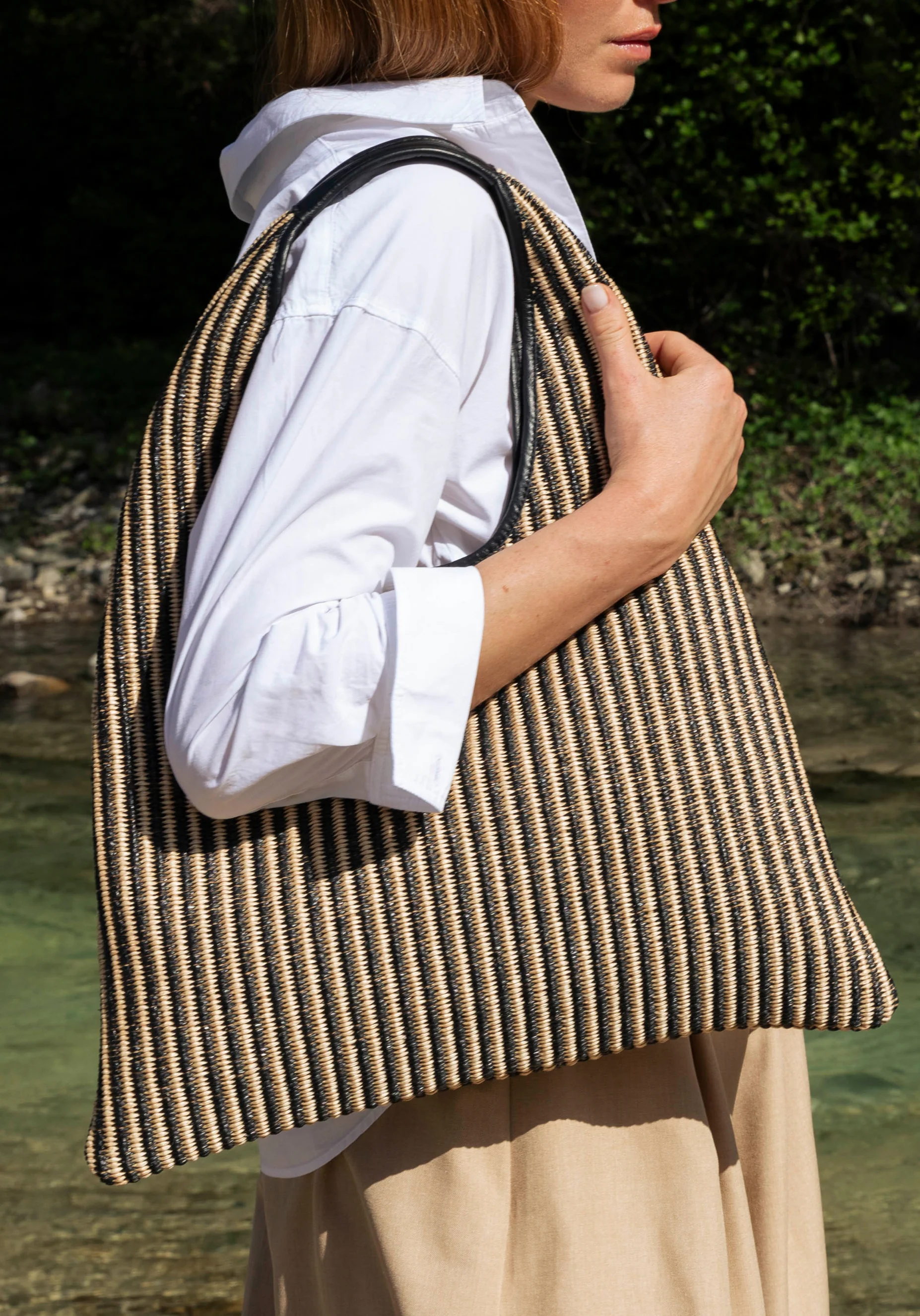 Eva Rafia Bag_Black Natural - Image 3