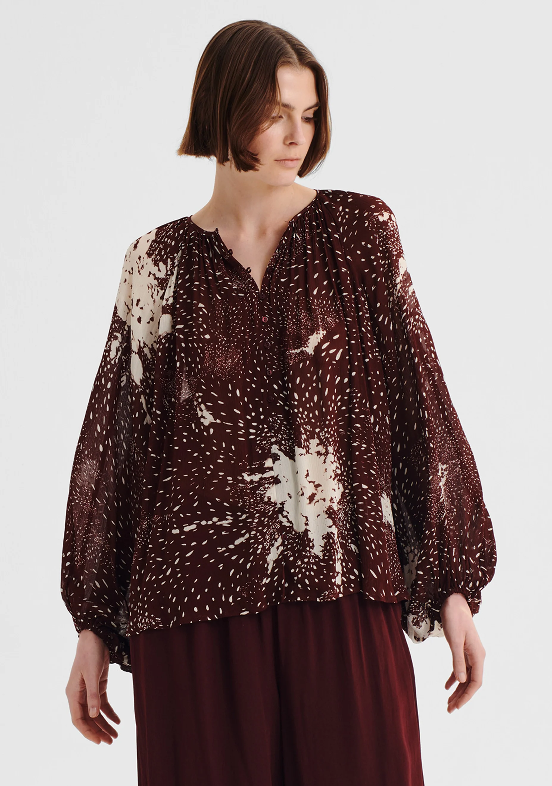 Florian Blouse_Pinot Print - Image 3