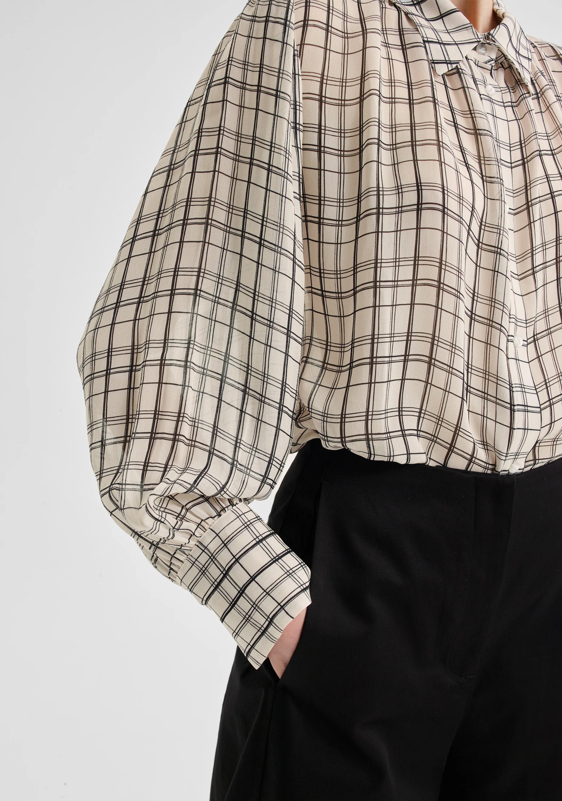 Francis Blouse Ecru_Print - Image 3