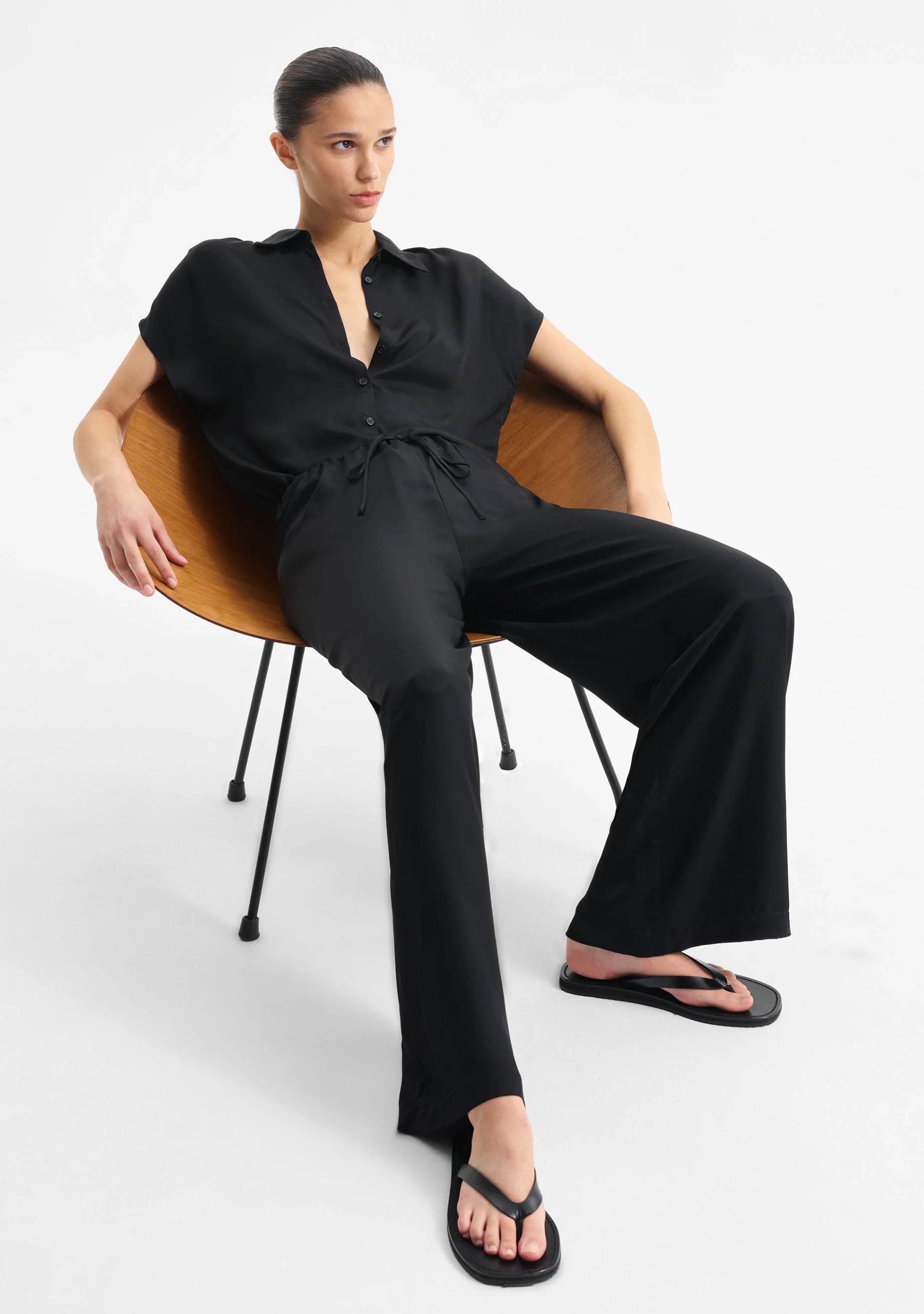 Harriet Pant_Black