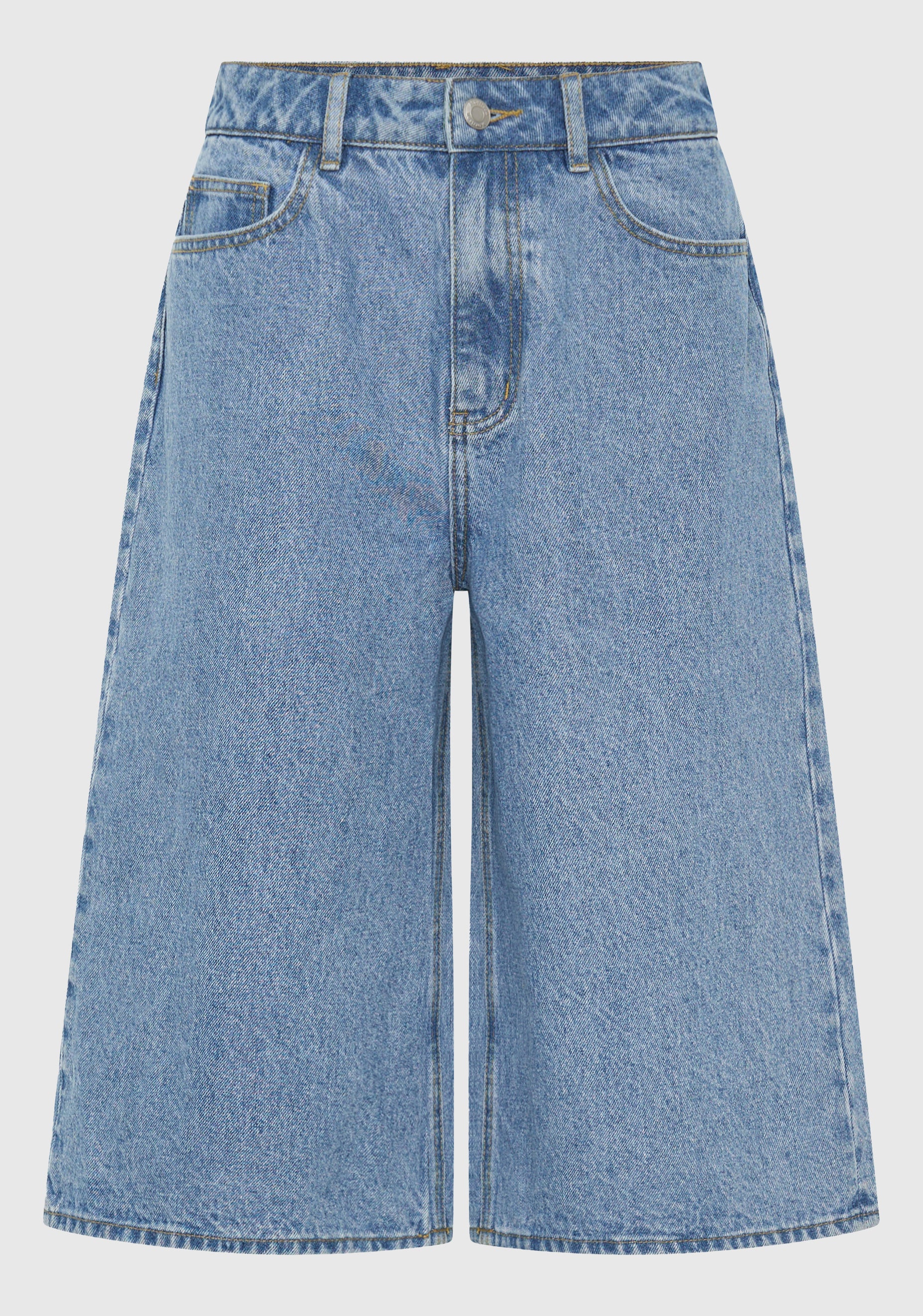 Hendrix Denim Bermuda Short_Light Blue - Image 5
