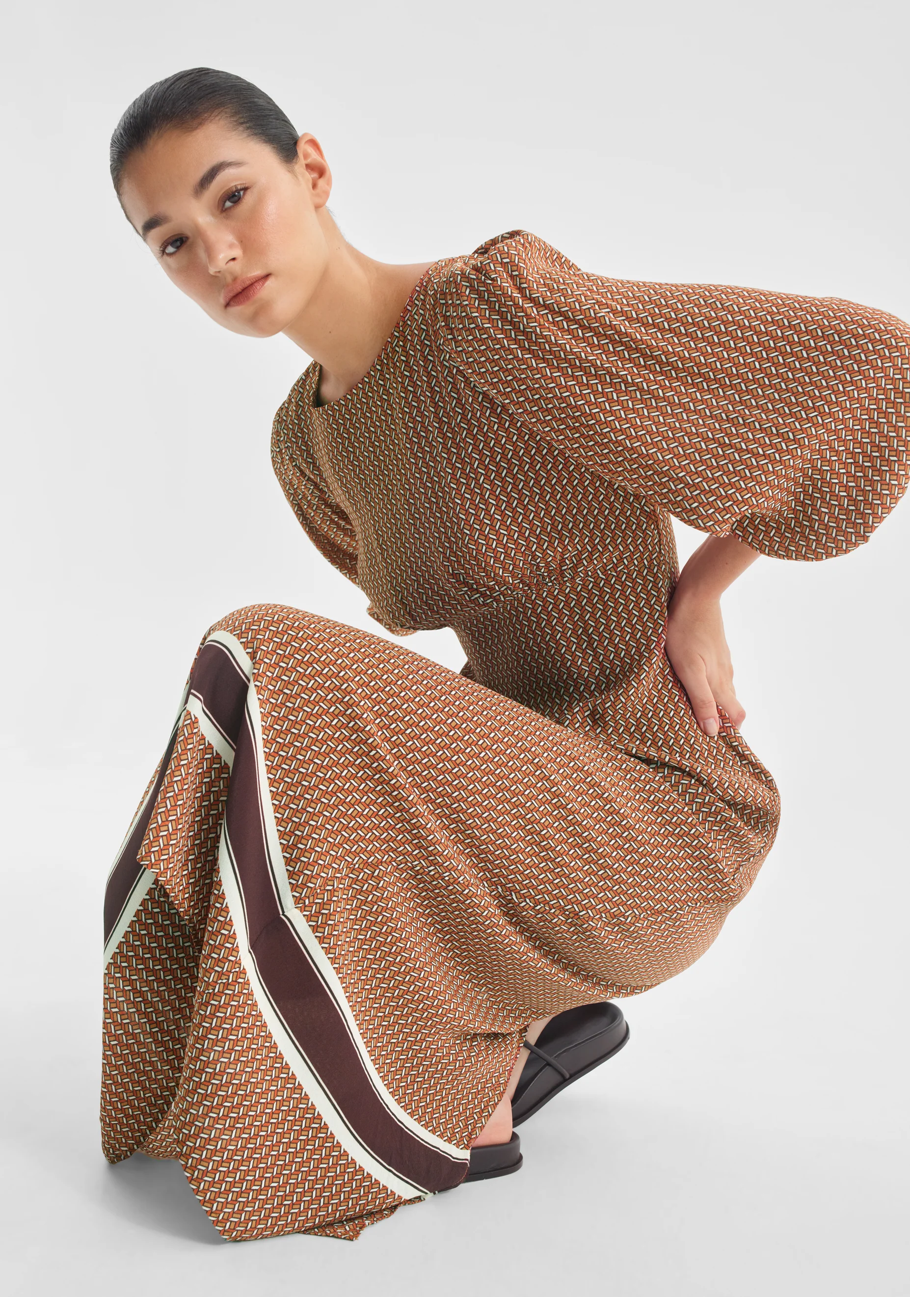 Iris Midi Dress_Print - Image 4