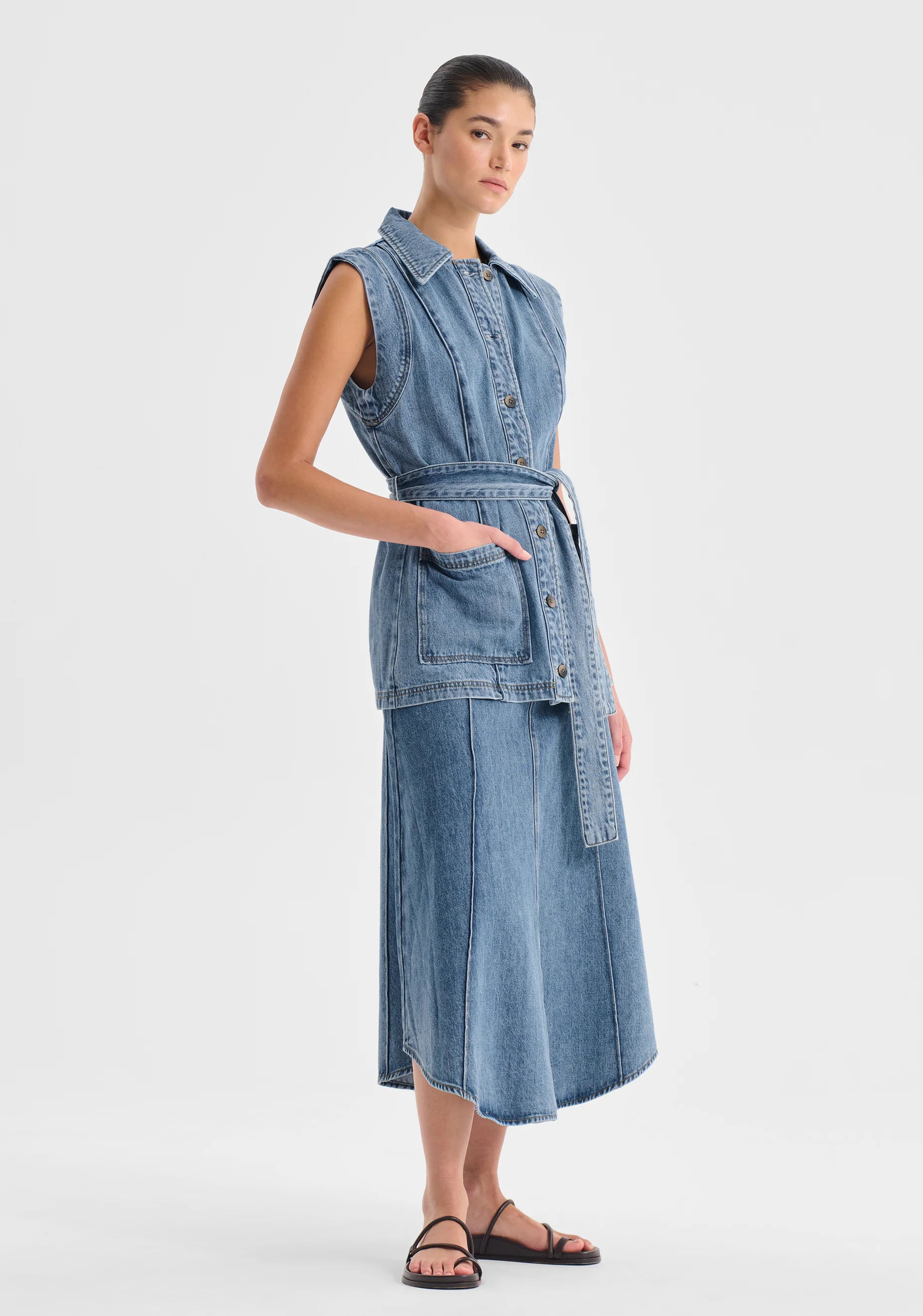 Jacque Denim Vest_Light Blue - Image 4