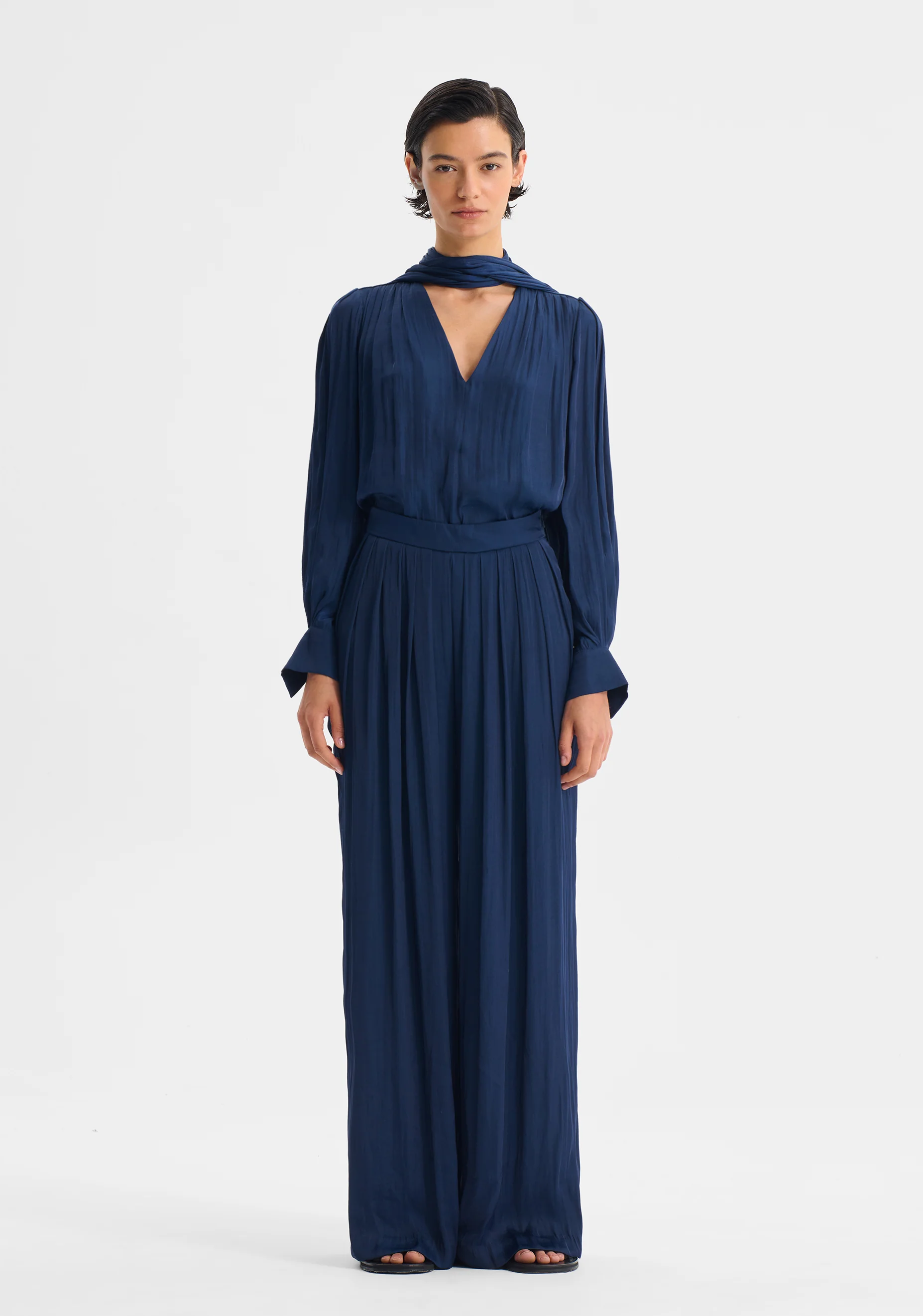 Lena Pant_Navy - Image 4
