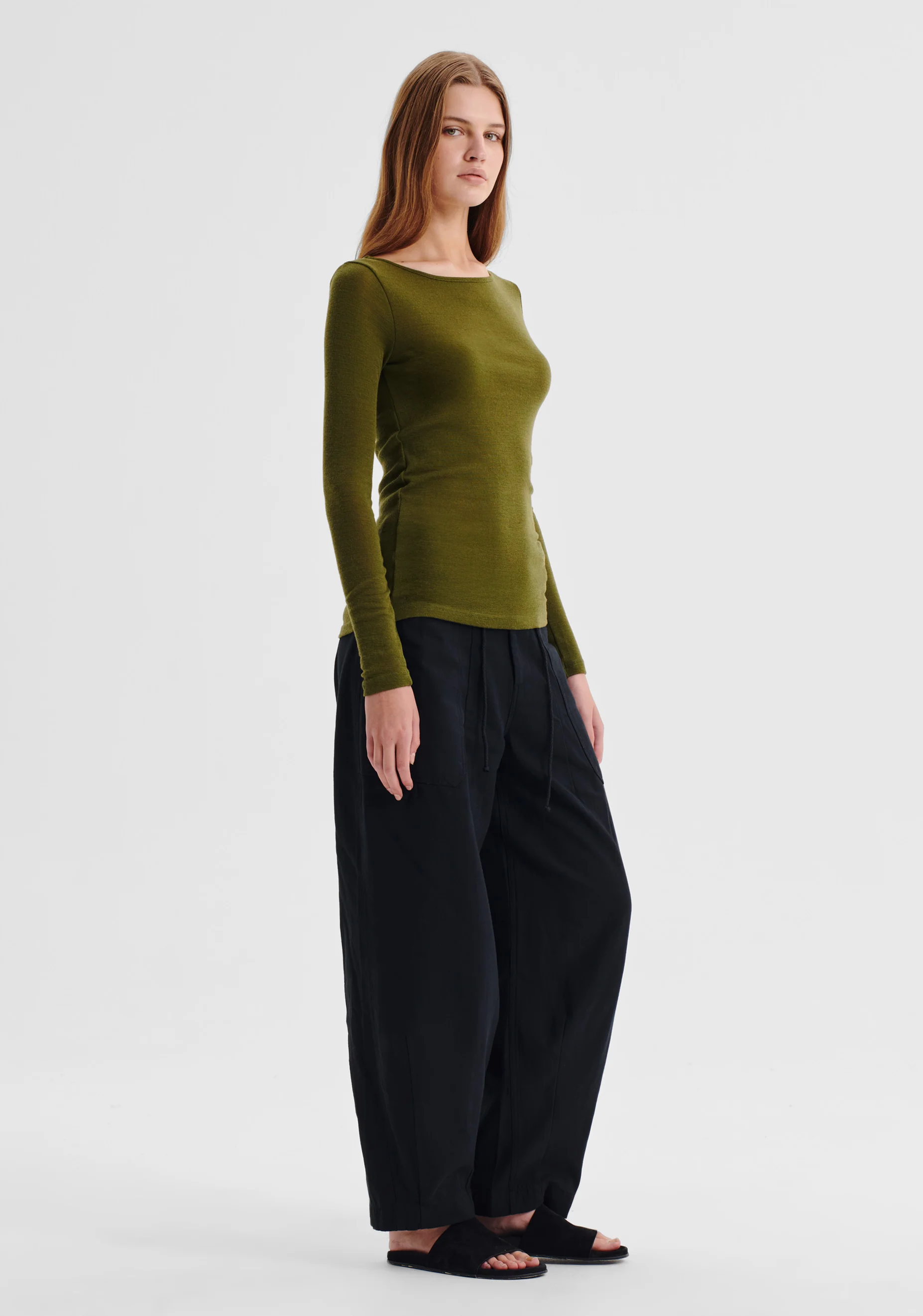 Morri Merino Round Neck_Avocado - Image 3
