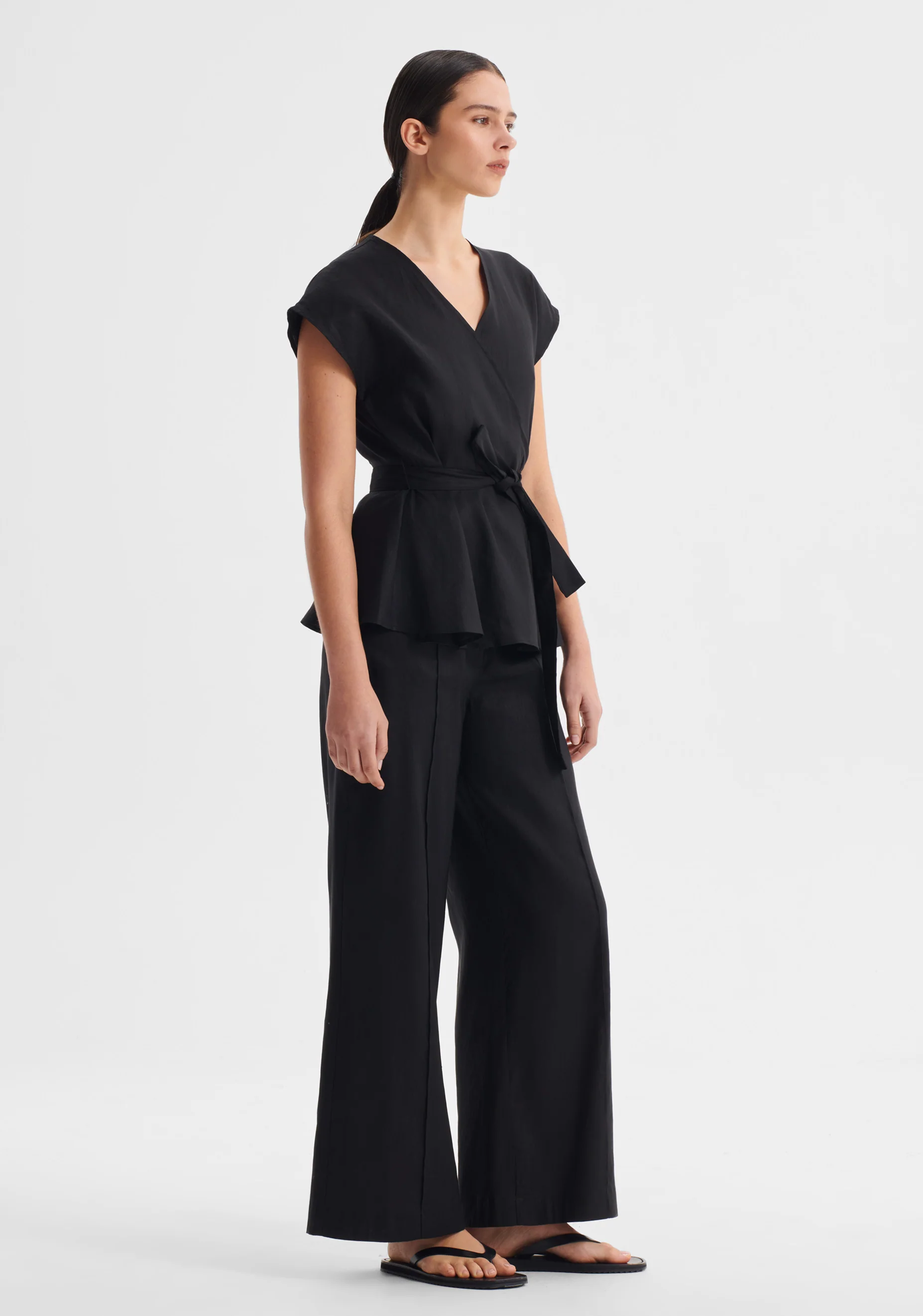 Victoria Top_Black - Image 4