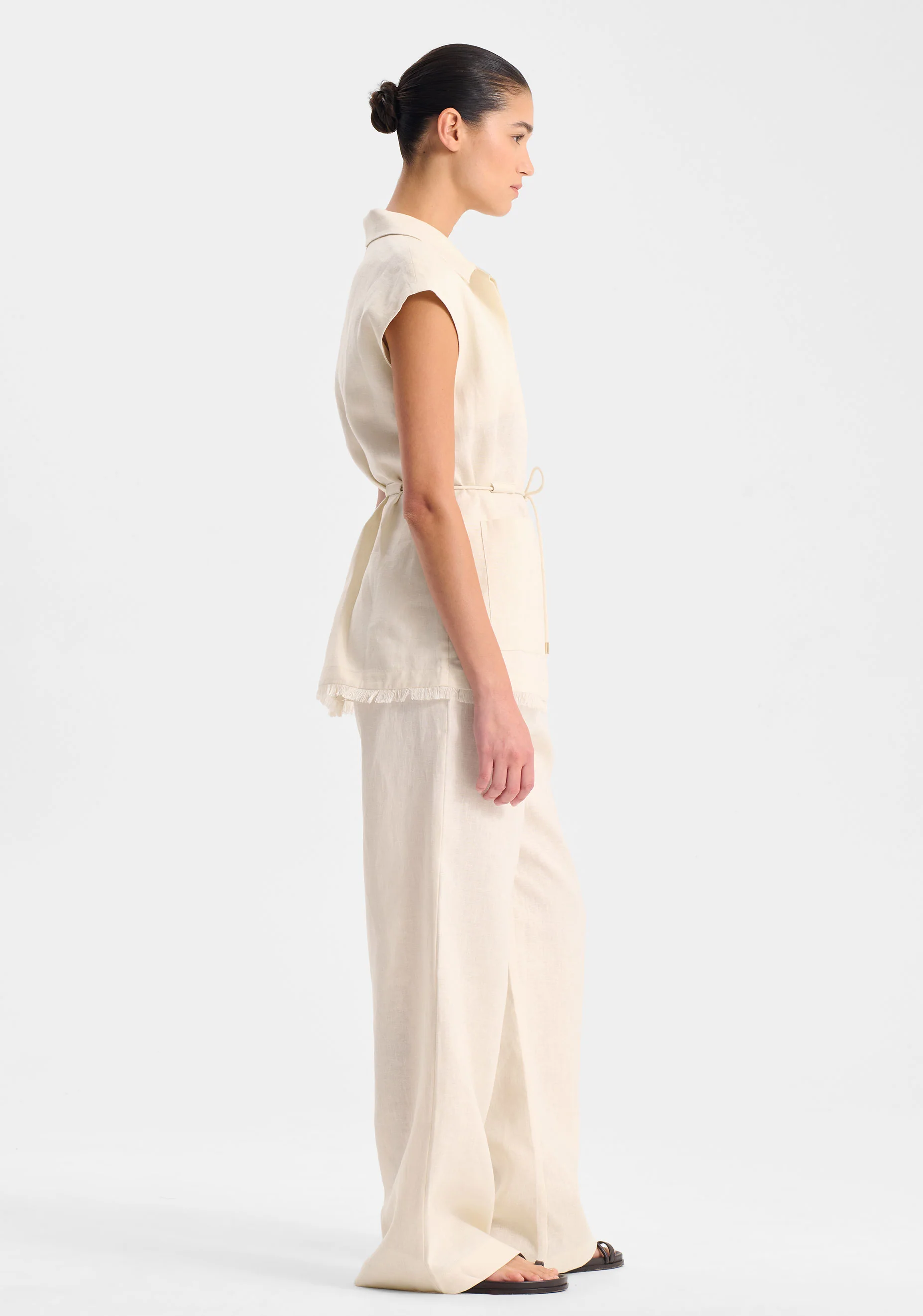 Yasmin Linen Vest_Ecru - Image 4