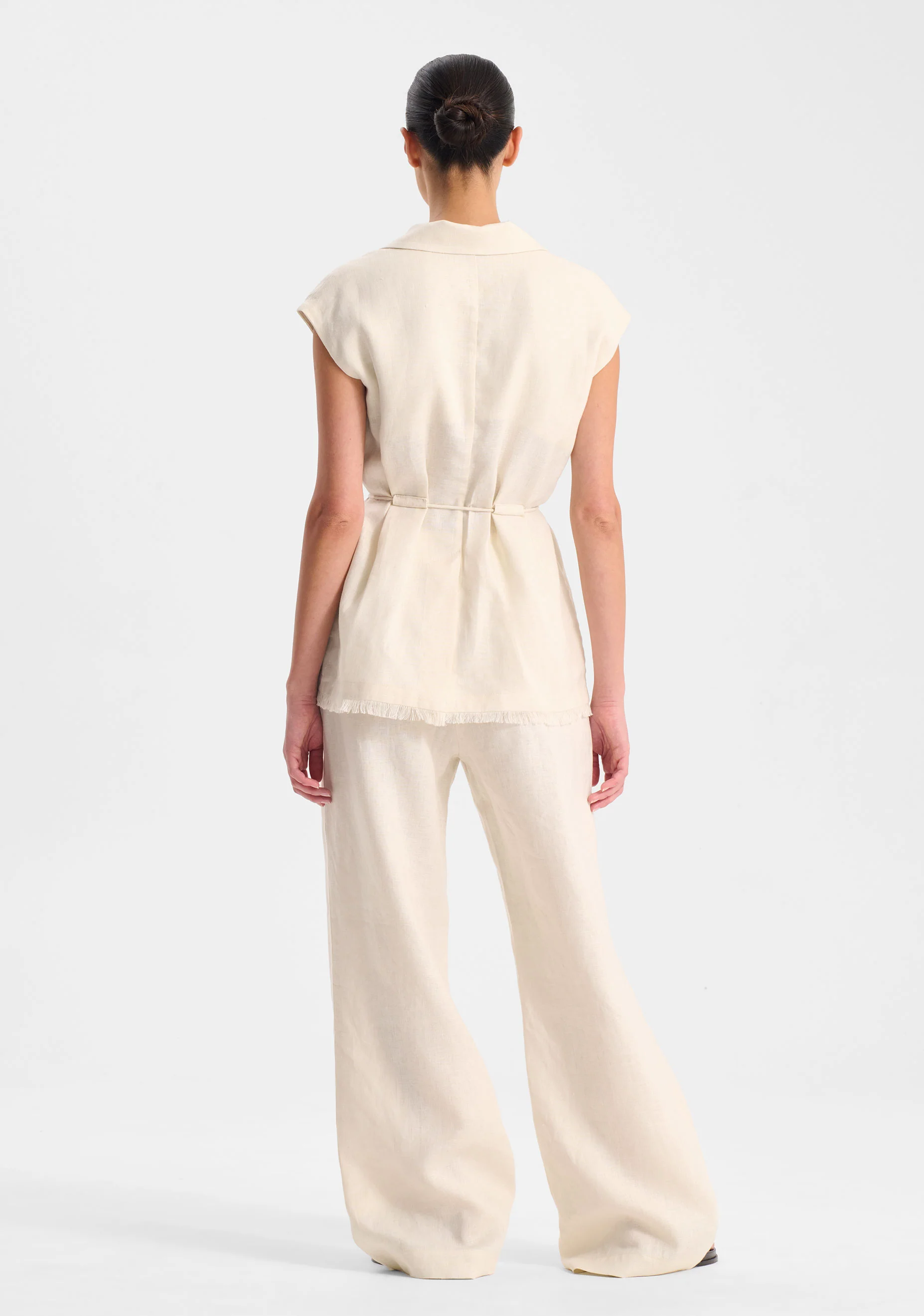 Yasmin Linen Vest_Ecru - Image 5